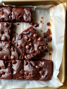 chocolate fudgy dessert preparation